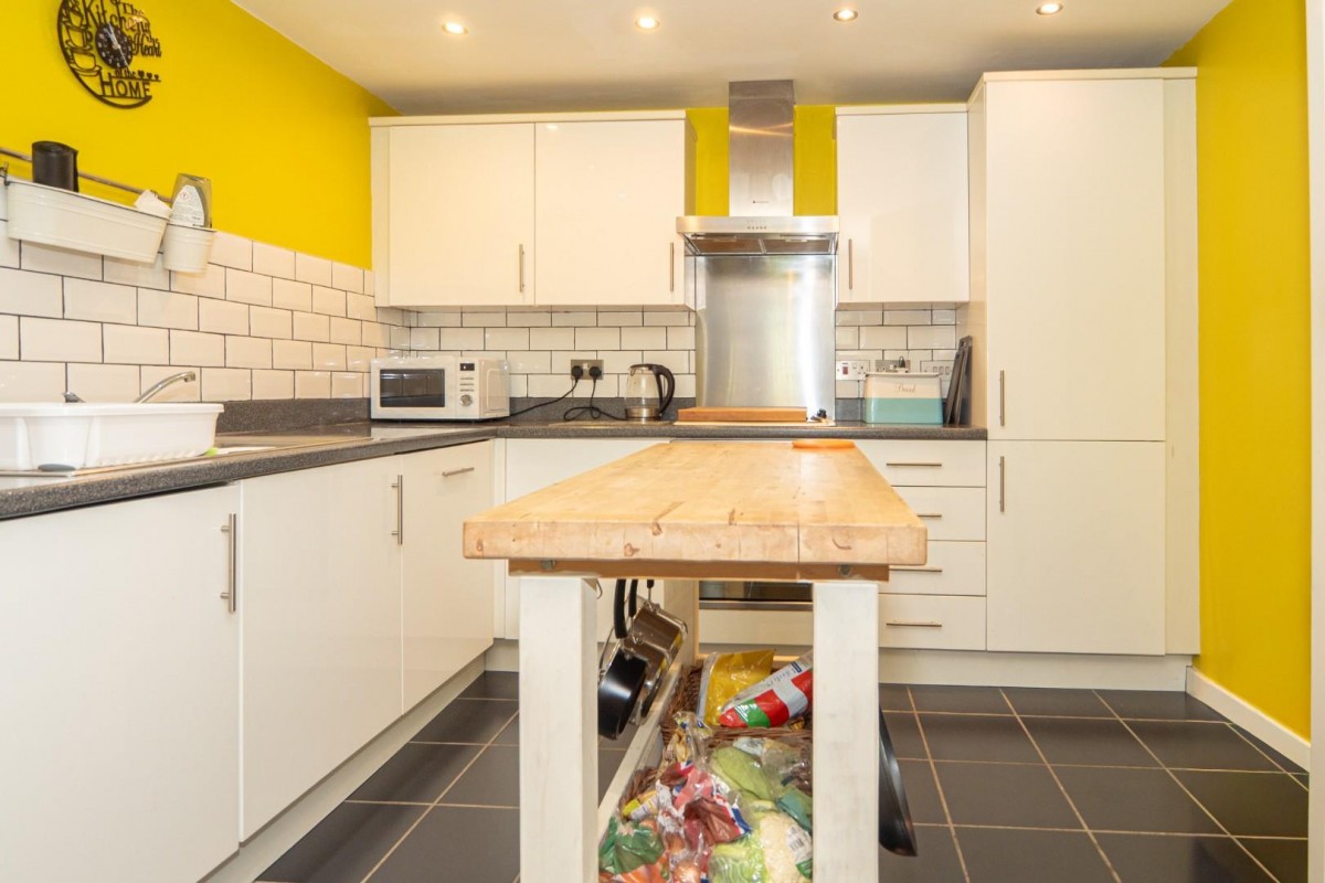 Broadlands Gardens, Pudsey, LS28 9GD