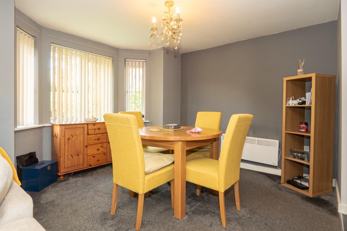 Broadlands Gardens, Pudsey, LS28 9GD