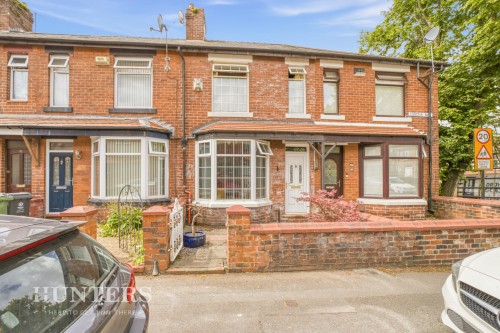 Corona Avenue, Oldham