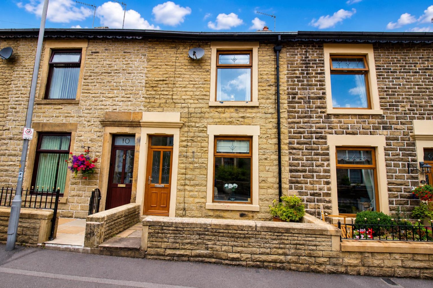2 bedroom House for sale in Elliott Avenue, Darwen