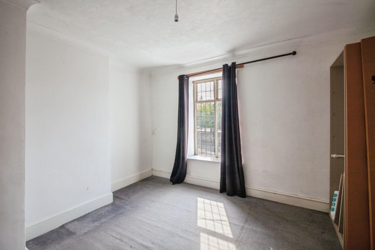 Halifax Road, Wadsley Bridge, S6