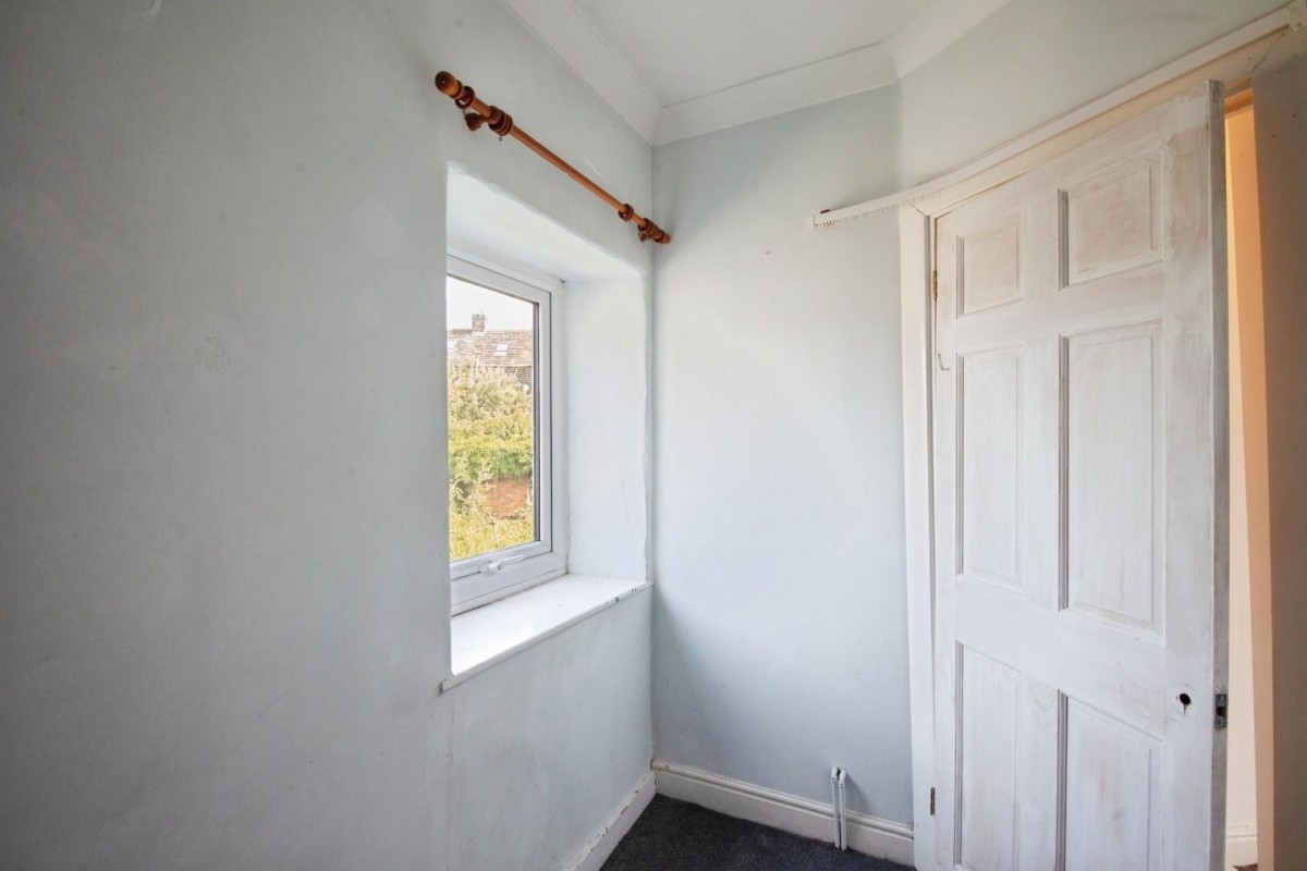 Halifax Road, Wadsley Bridge, S6