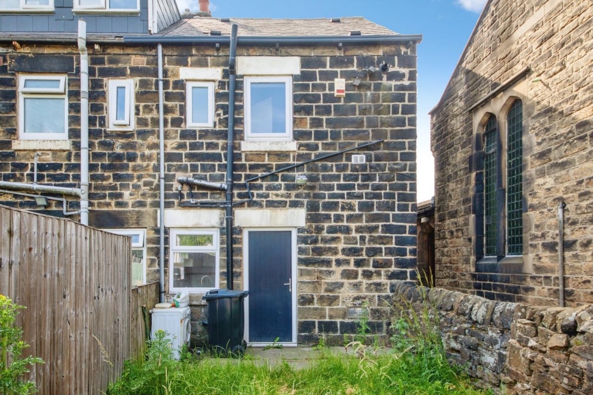 Halifax Road, Wadsley Bridge, S6