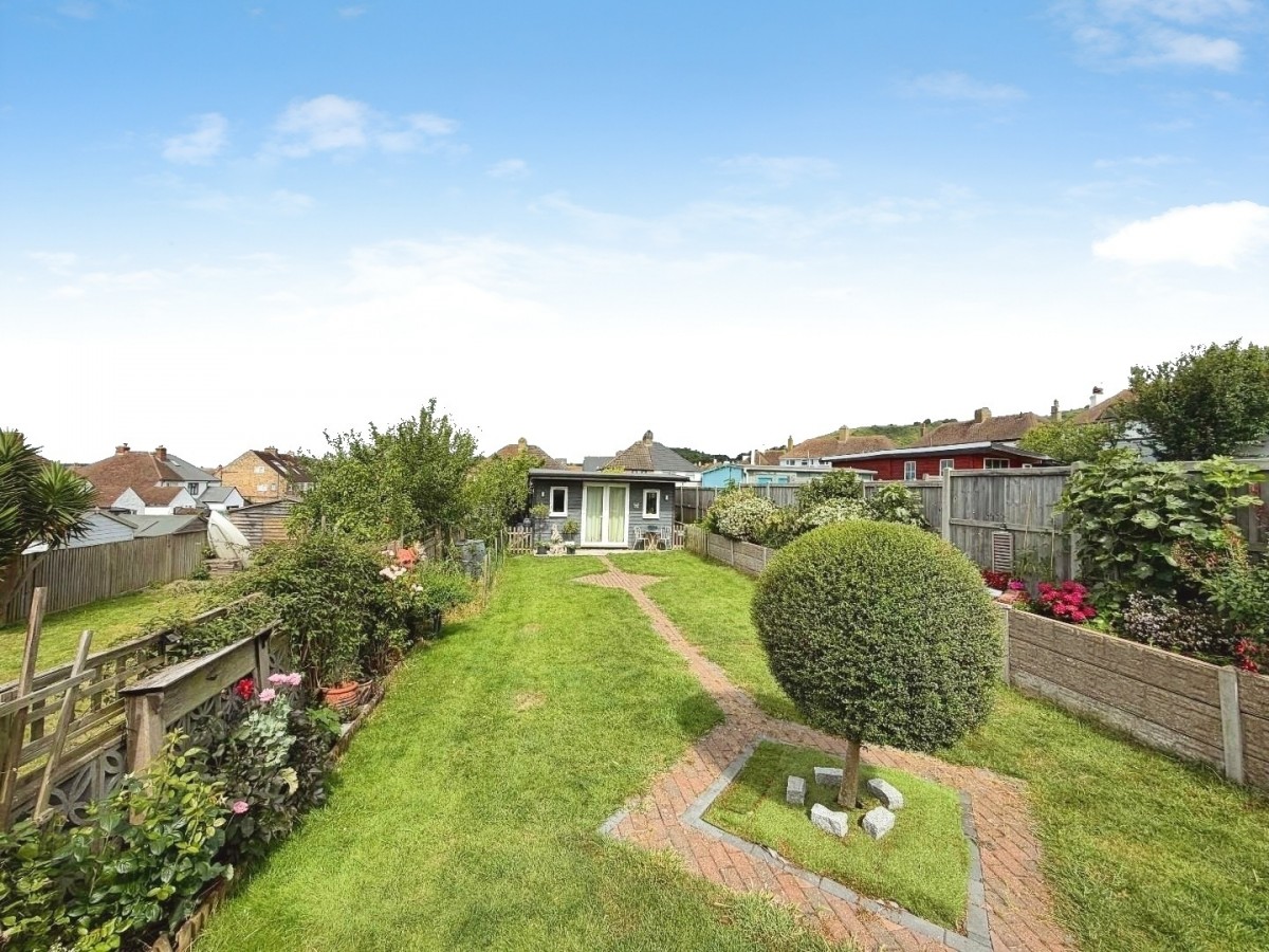 Ivy Way, Folkestone