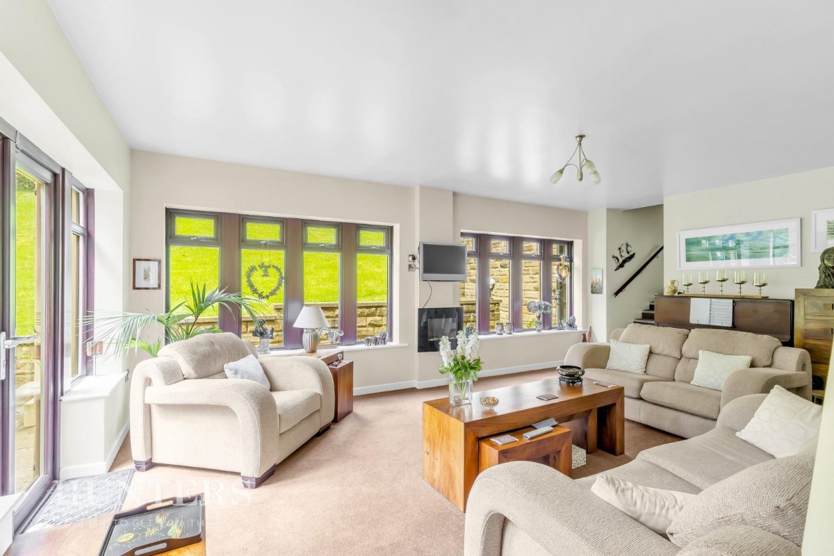 Clouds Hill, Cross Stone Road, Todmorden, OL14 8RB