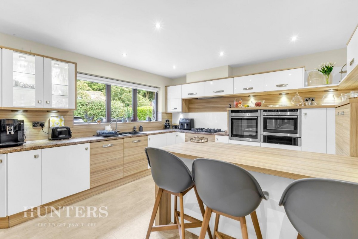 Clouds Hill, Cross Stone Road, Todmorden, OL14 8RB