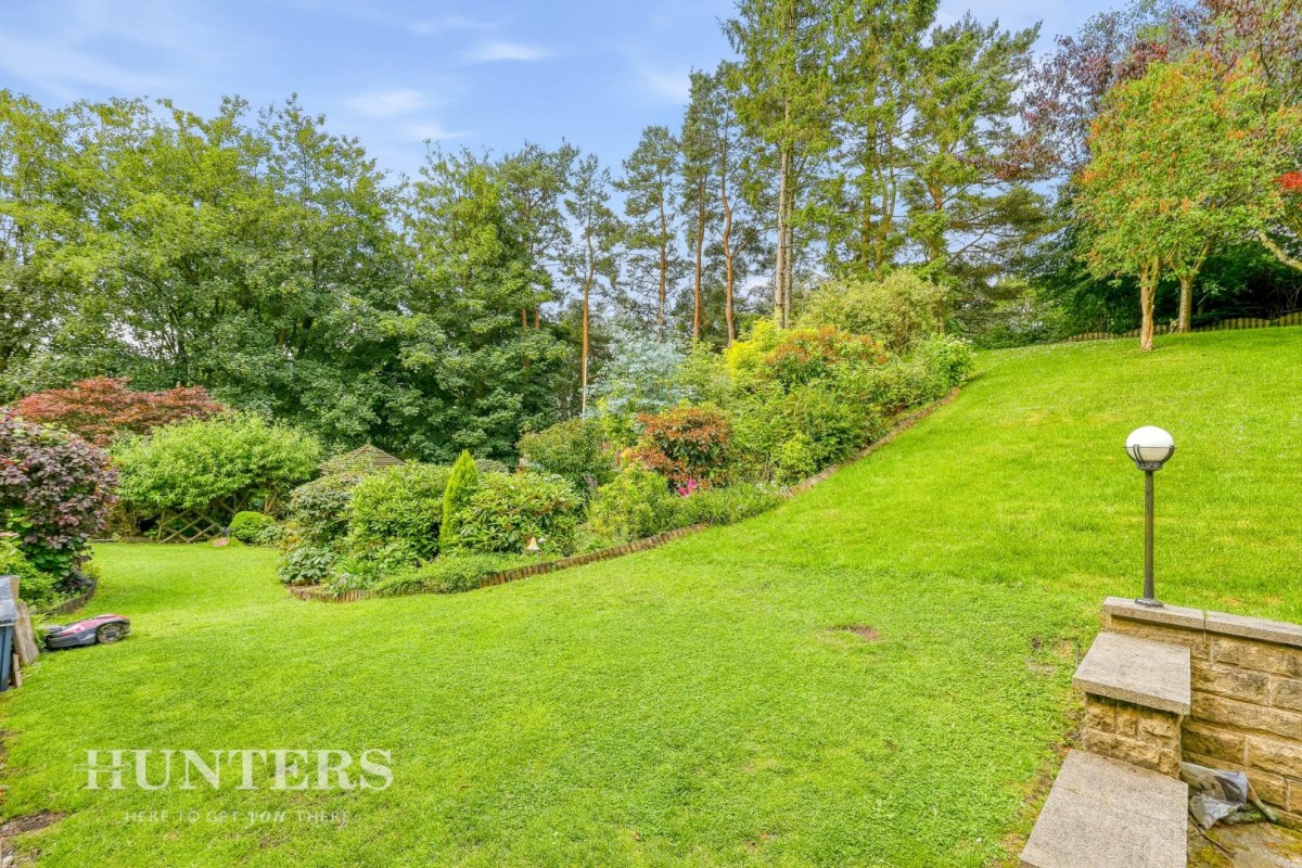 Clouds Hill, Cross Stone Road, Todmorden, OL14 8RB