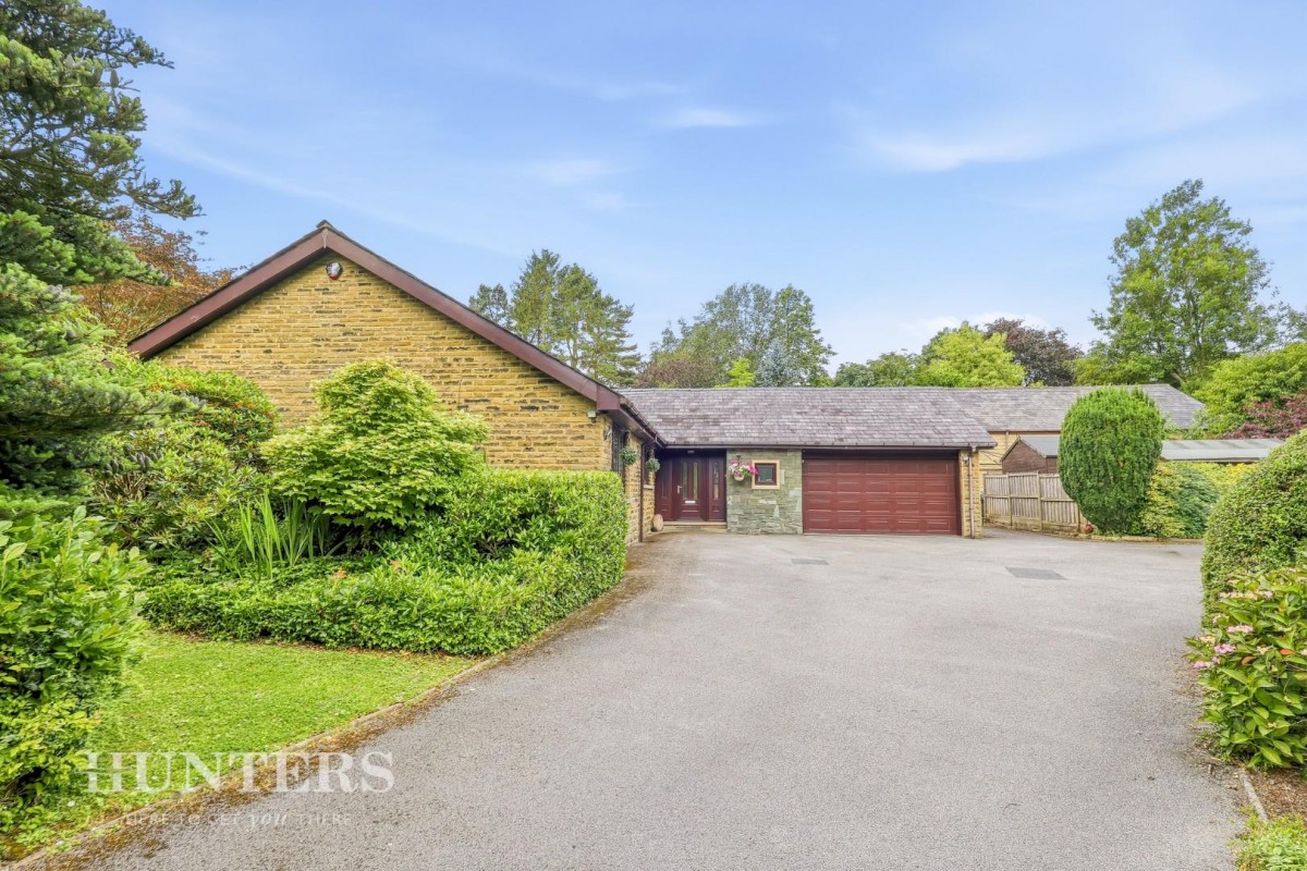 Clouds Hill, Cross Stone Road, Todmorden, OL14 8RB
