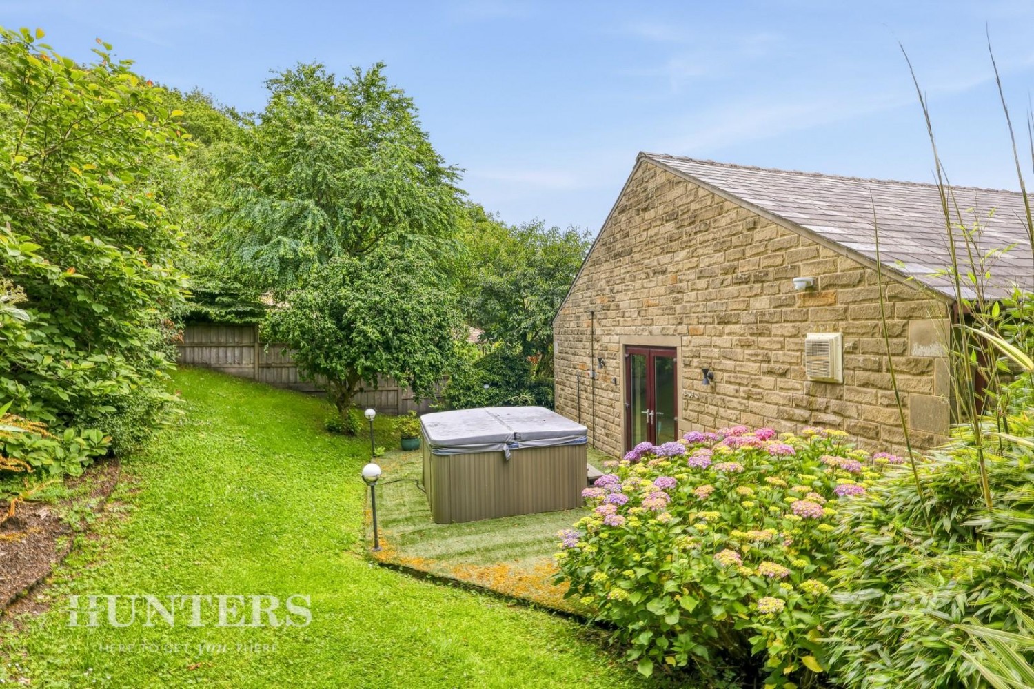 Clouds Hill, Cross Stone Road, Todmorden, OL14 8RB