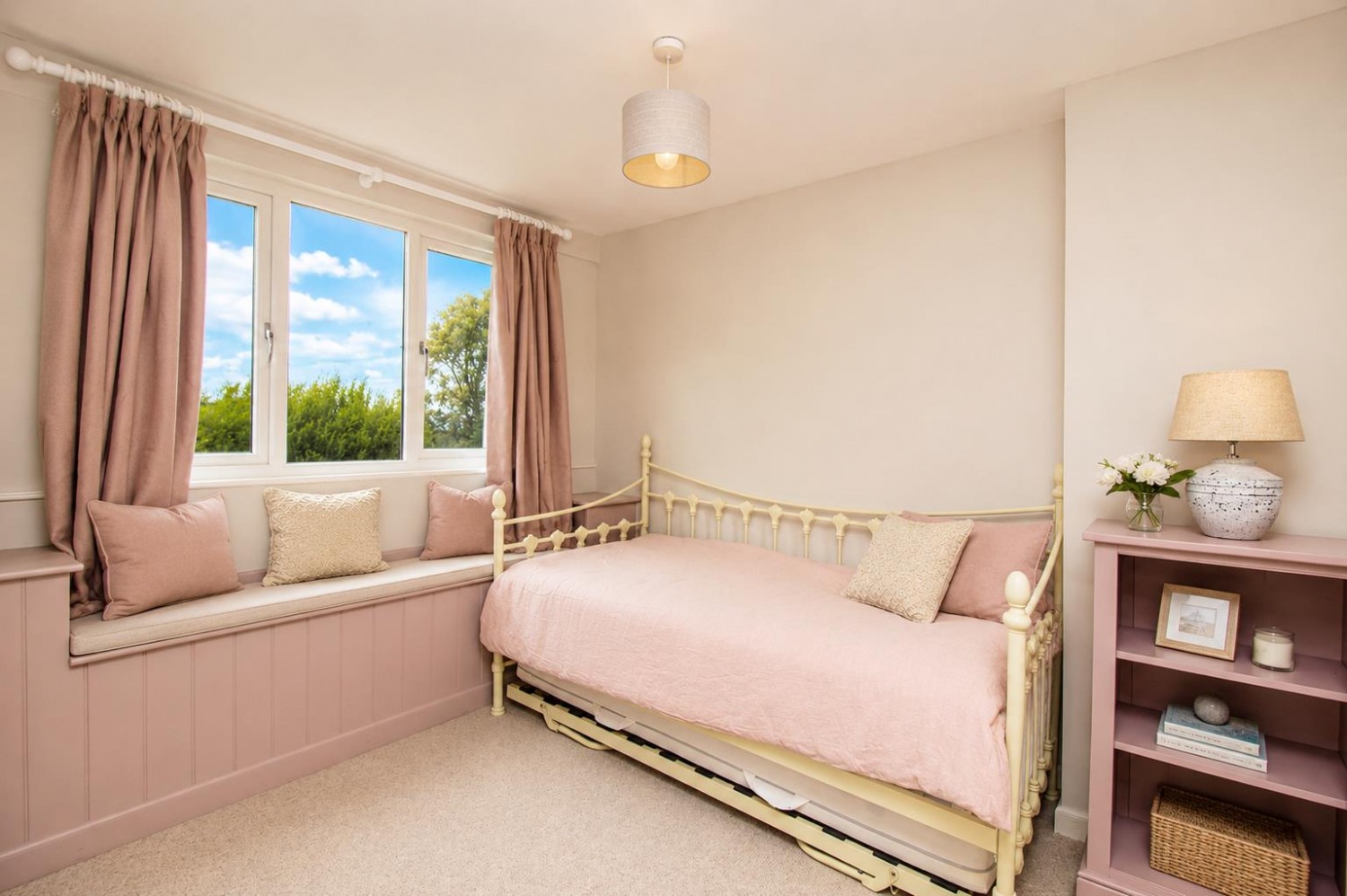 2 bedroom House for sale in Whalley Terrace, Tockholes