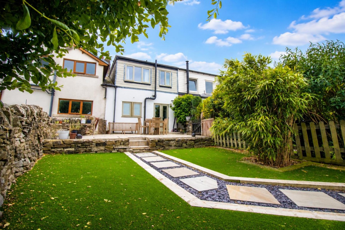 Whalley Terrace, Tockholes