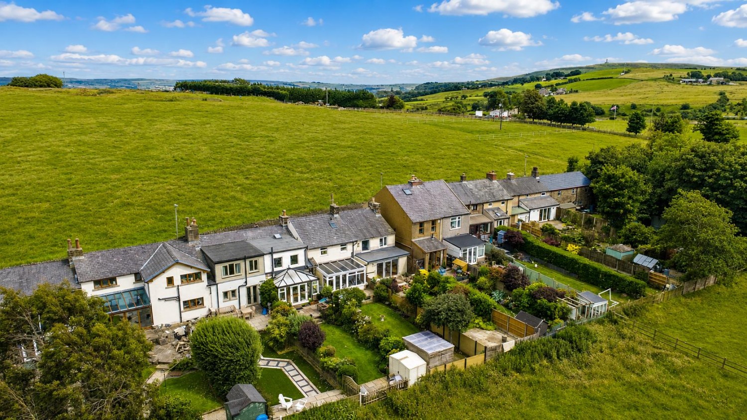 2 bedroom House for sale in Whalley Terrace, Tockholes