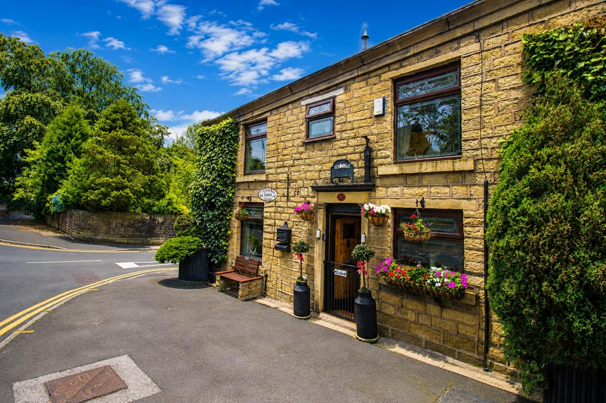 Blackburn Road, Egerton