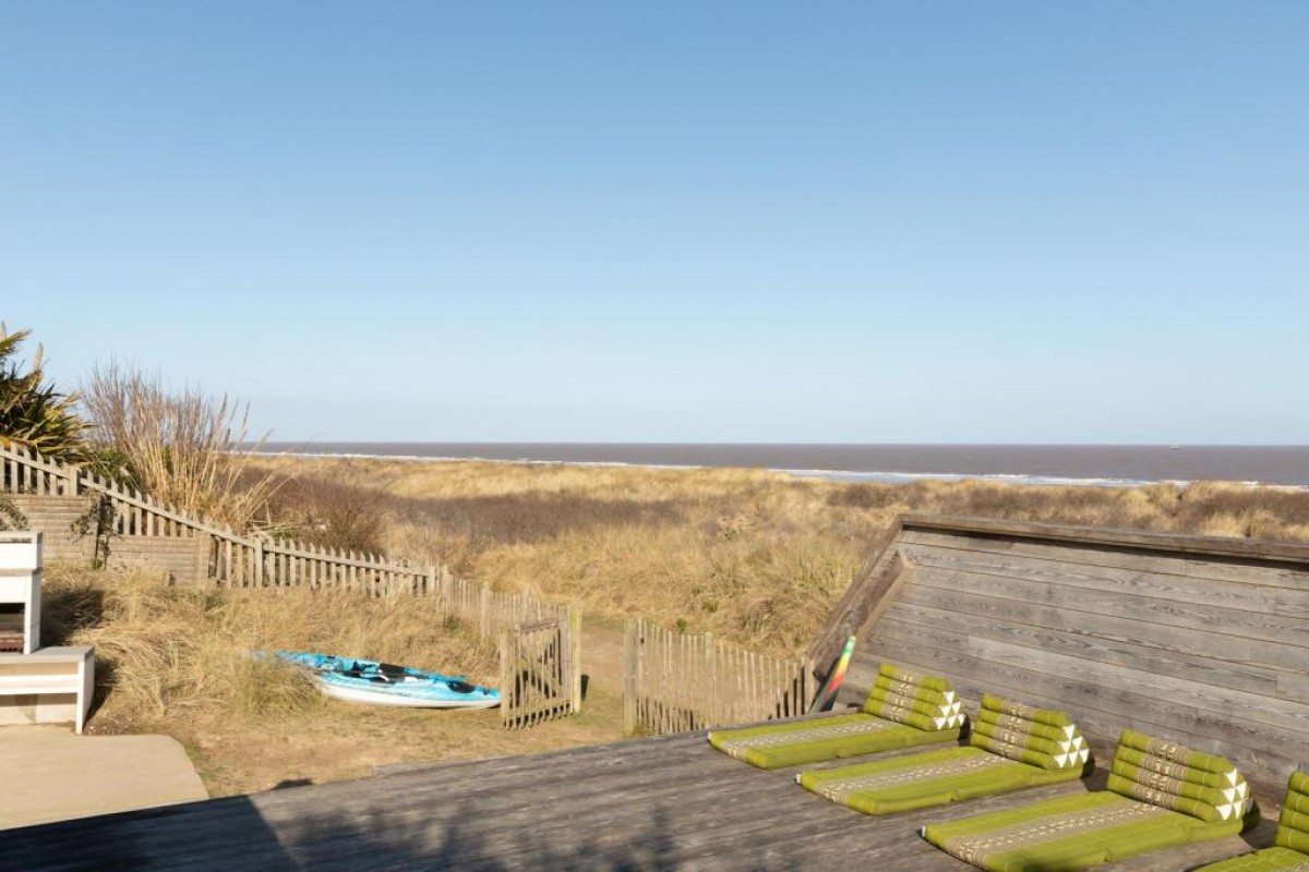 The Sandy Feet Retreat, Anderby Creek, Lincolnshire, PE24 5XT