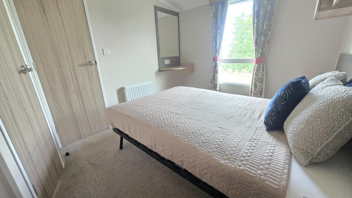 Swift Loire, Scarborough Lodge Retreat, Scarborough