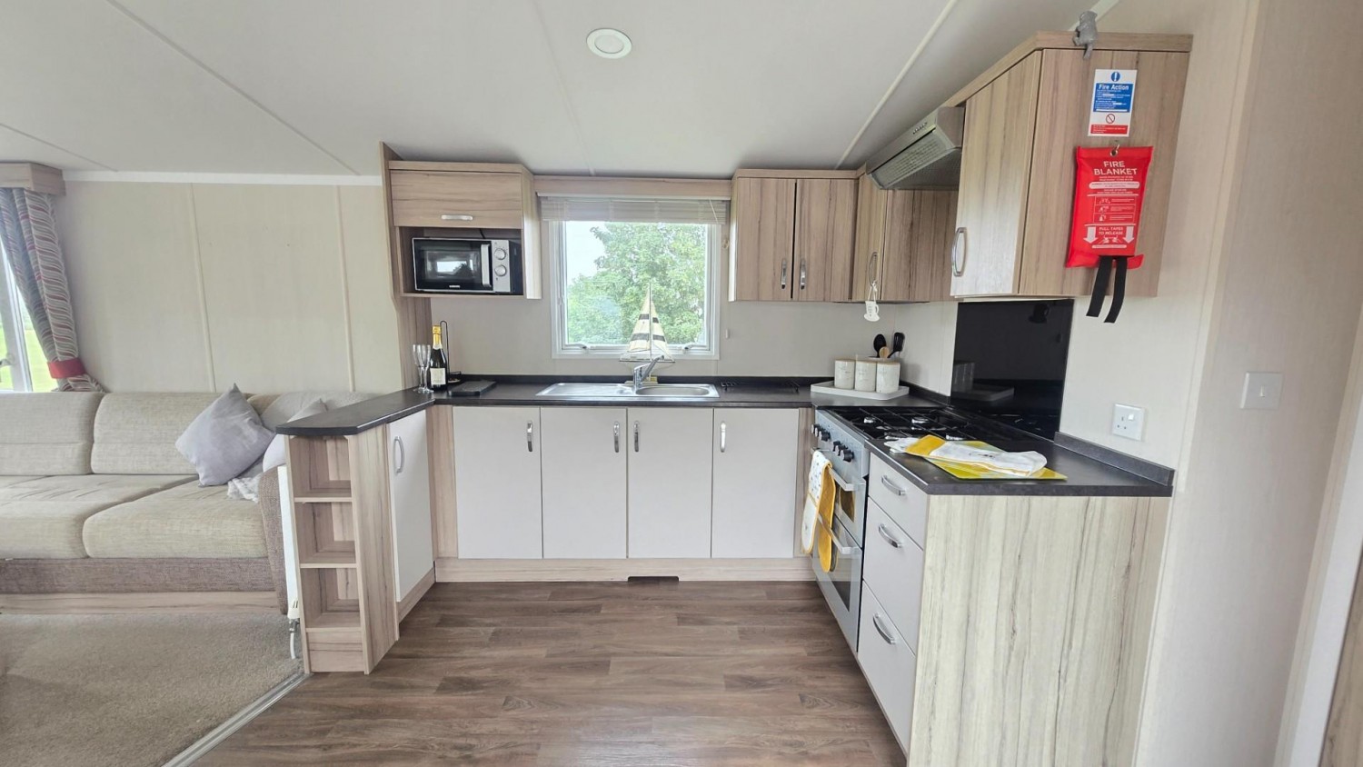 Swift Loire, Scarborough Lodge Retreat, Scarborough