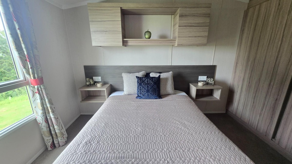 Swift Loire, Scarborough Lodge Retreat, Scarborough