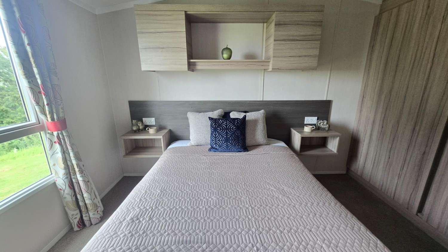 Swift Loire, Scarborough Lodge Retreat, Scarborough