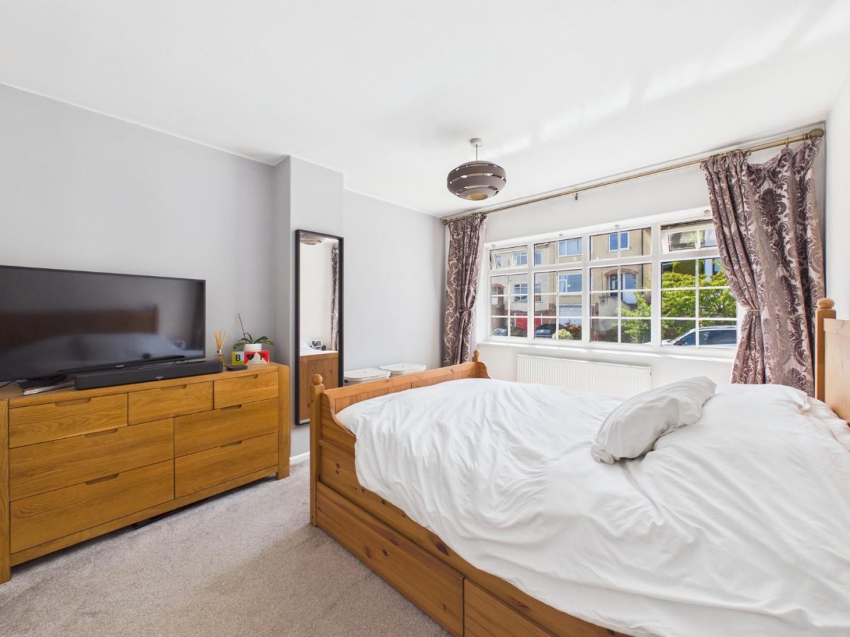 Nab Wood Drive, Shipley