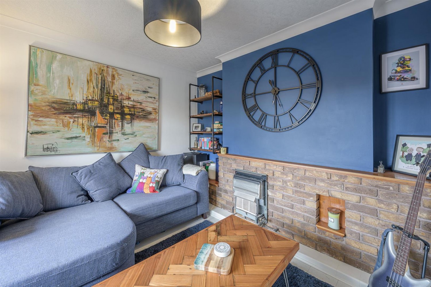 Sunnymede Road, Kingswinford, DY6 8RB