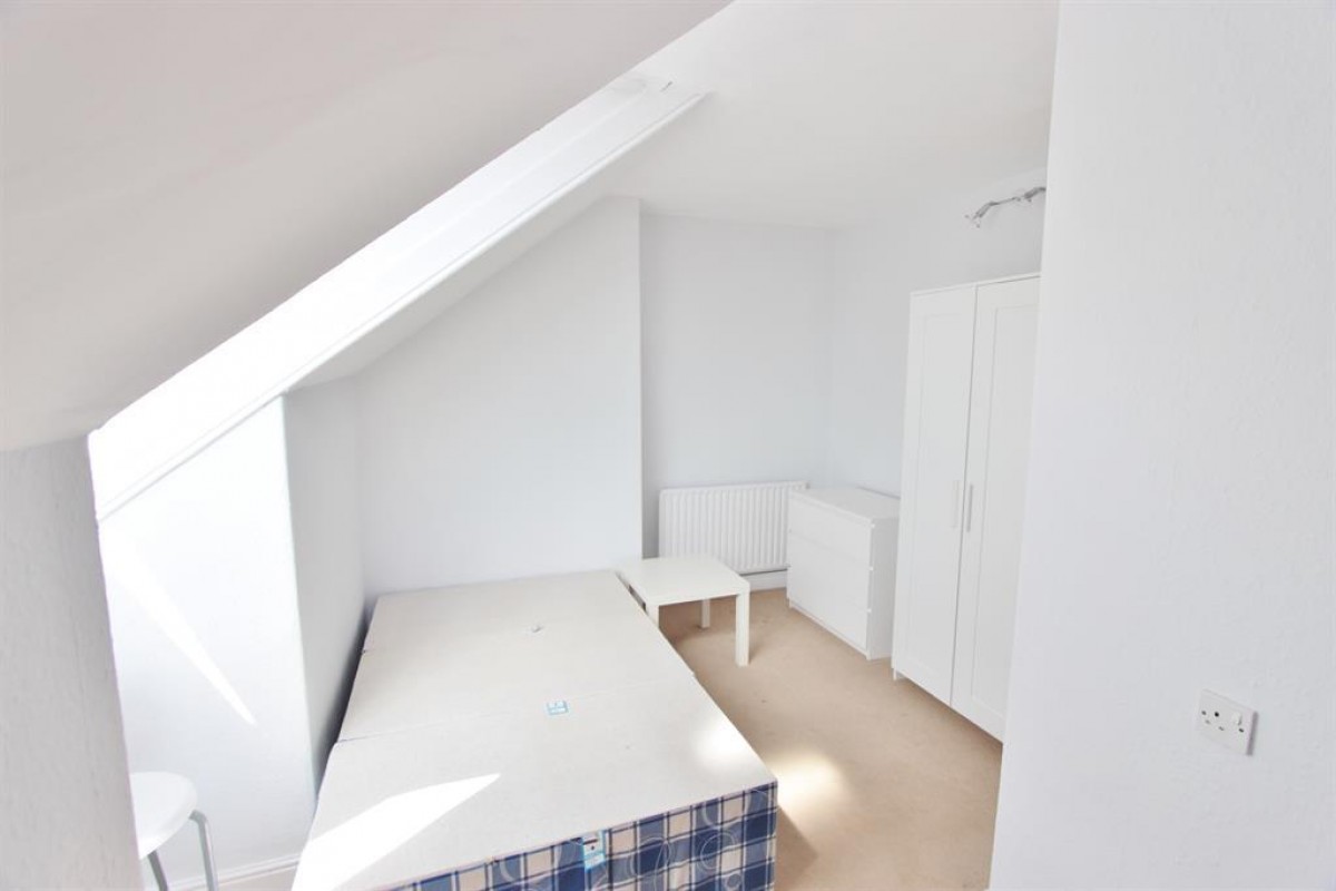 Osborne Road, Sheffield, S11 9AZ