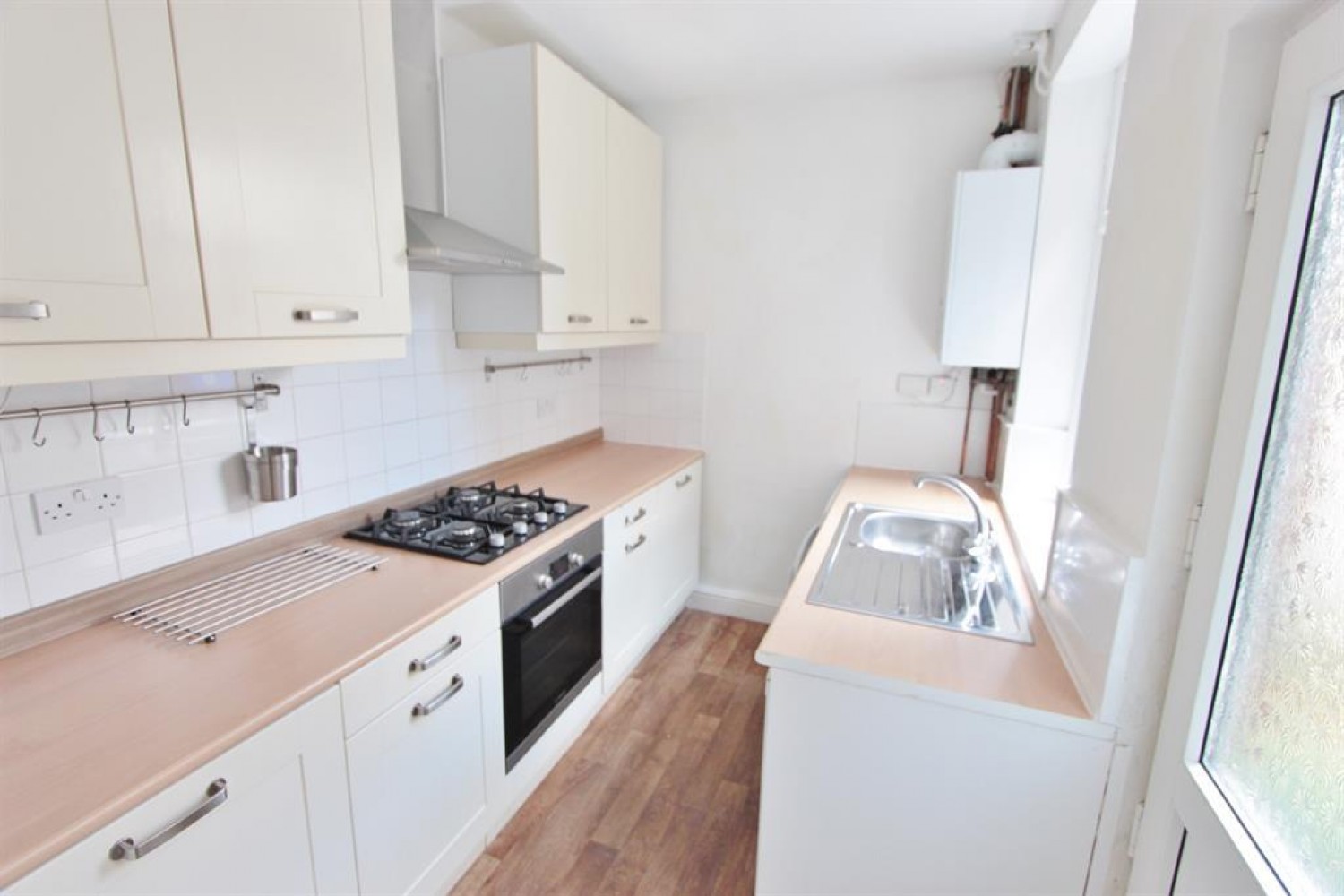 4 bedroom House to let in Osborne Road, Sheffield, S11 9AZ
