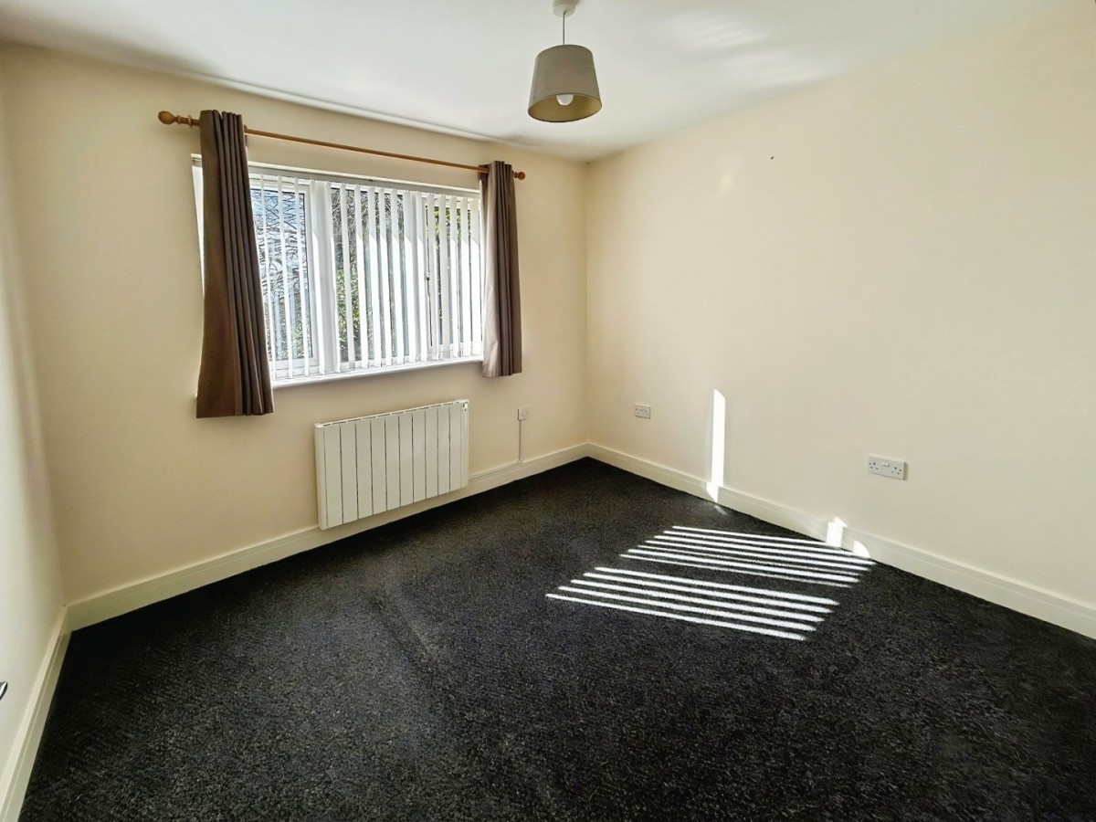 New Penkridge Road, Cannock, WS11 1HN