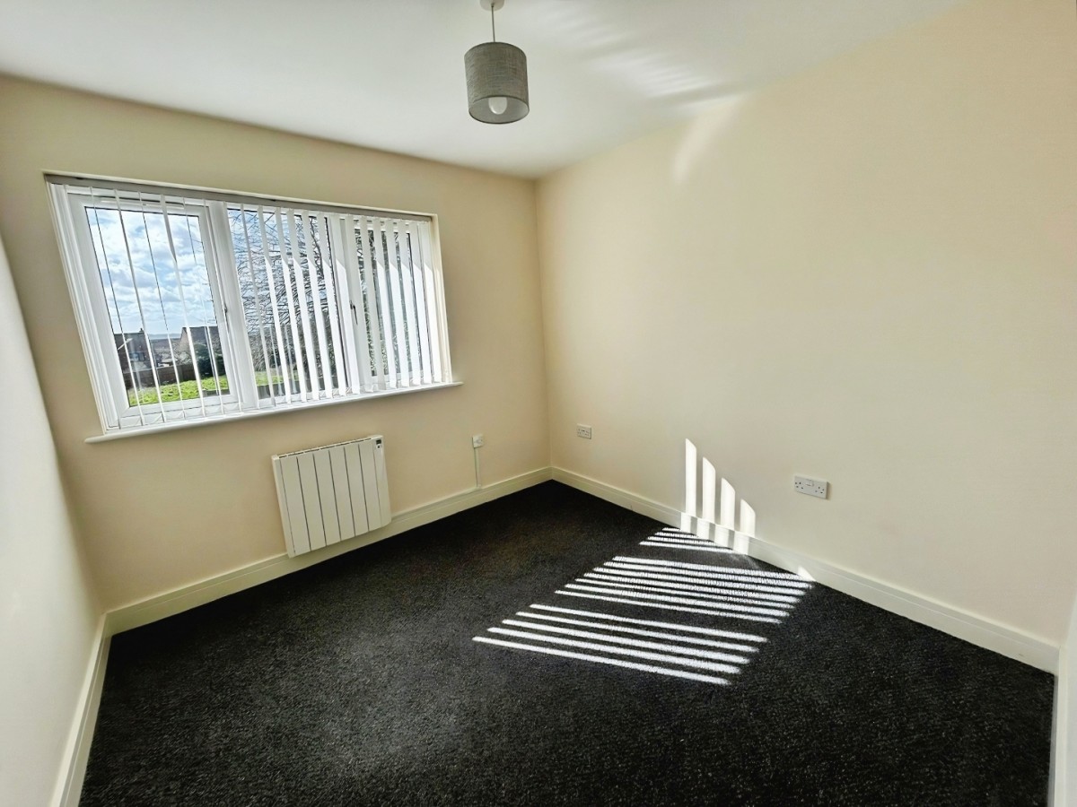 New Penkridge Road, Cannock, WS11 1HN