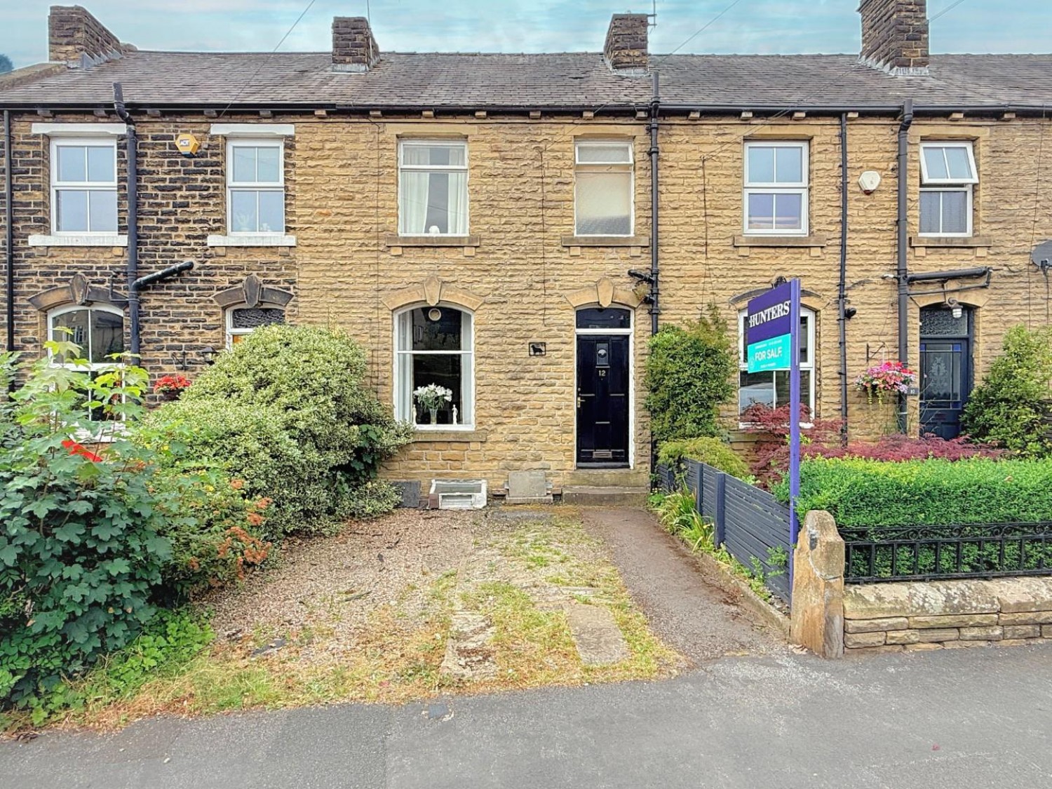 2 bedroom House for sale in Ravenscliffe Road, Calverley, Pudsey
