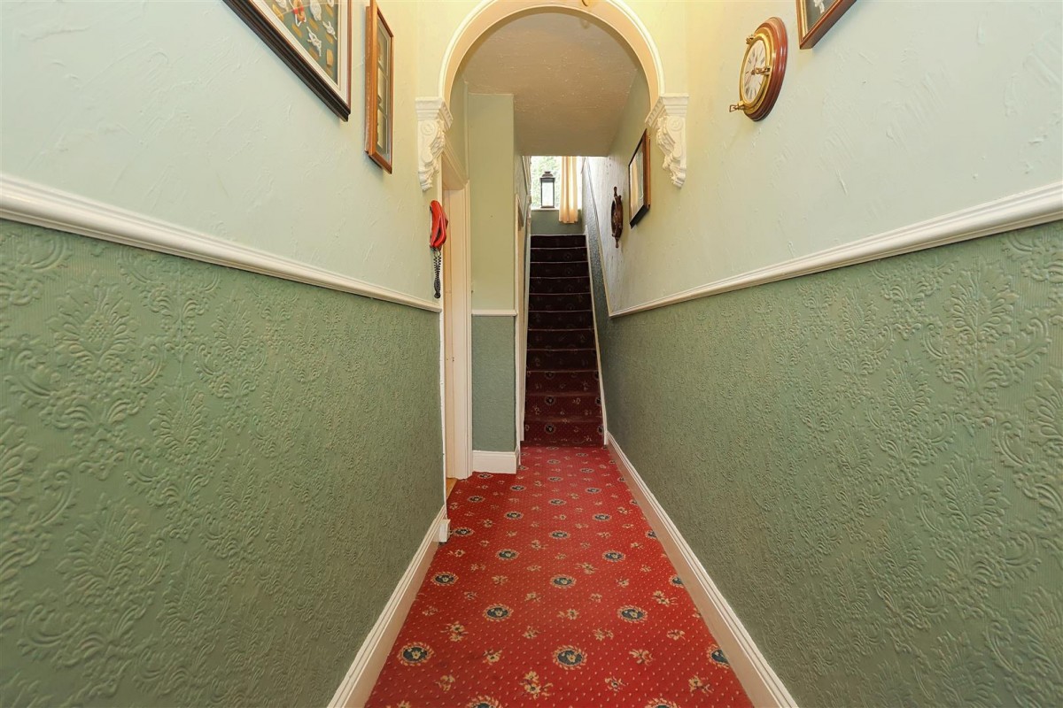 Ravenscliffe Road, Calverley, Pudsey