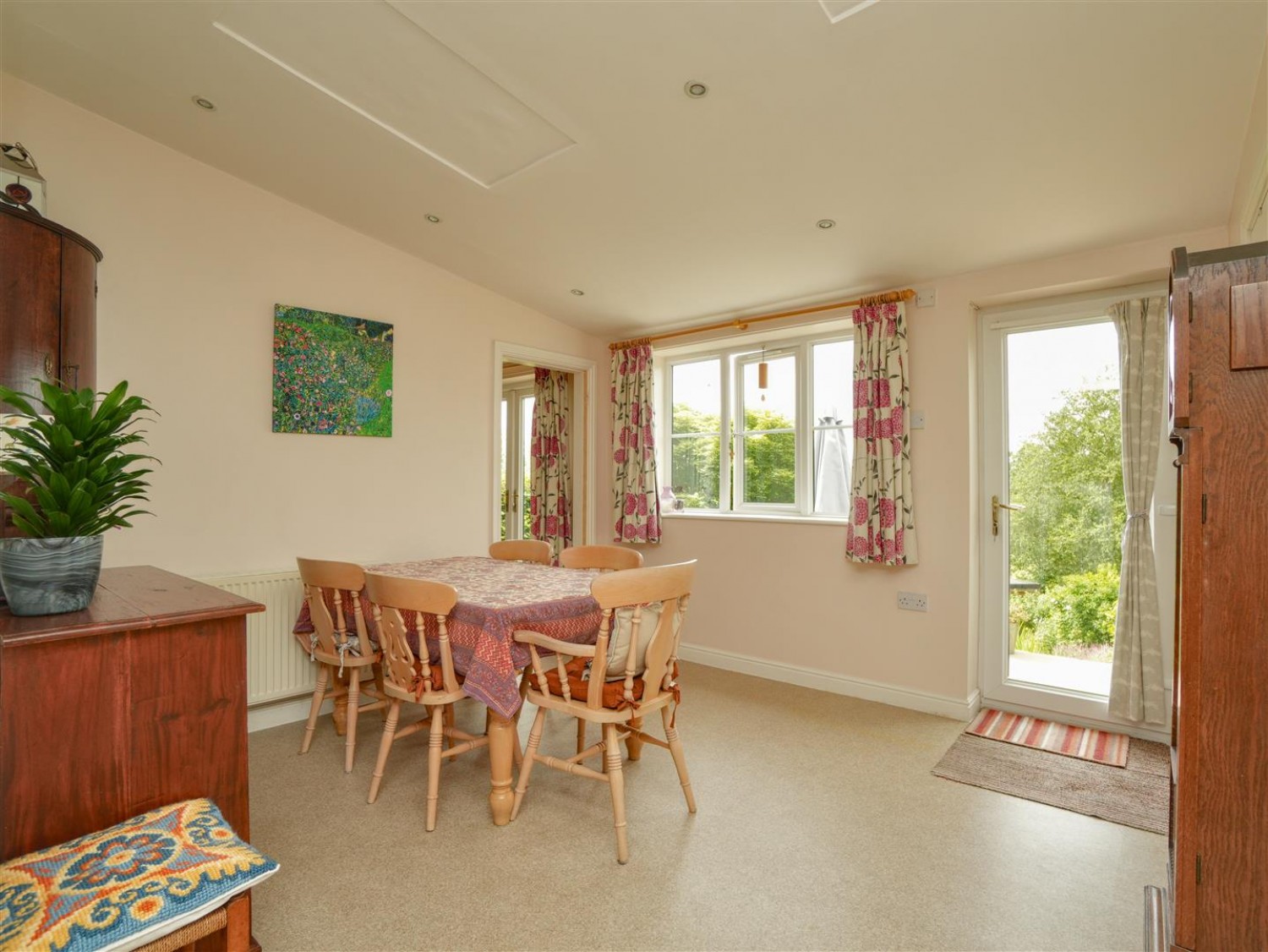 Dale Cottages, Brandsby, York, YO61 4RB