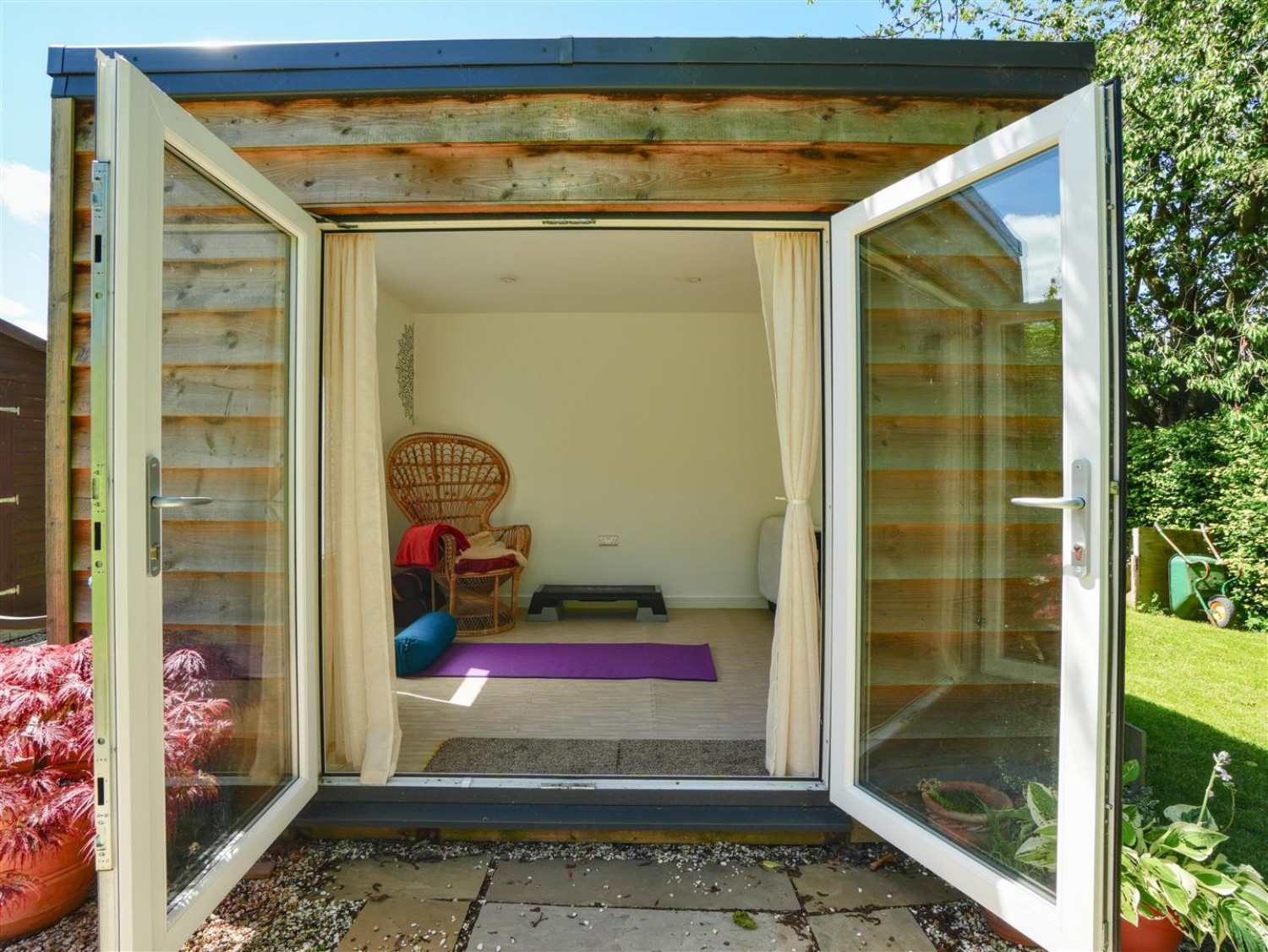 Dale Cottages, Brandsby, York, YO61 4RB