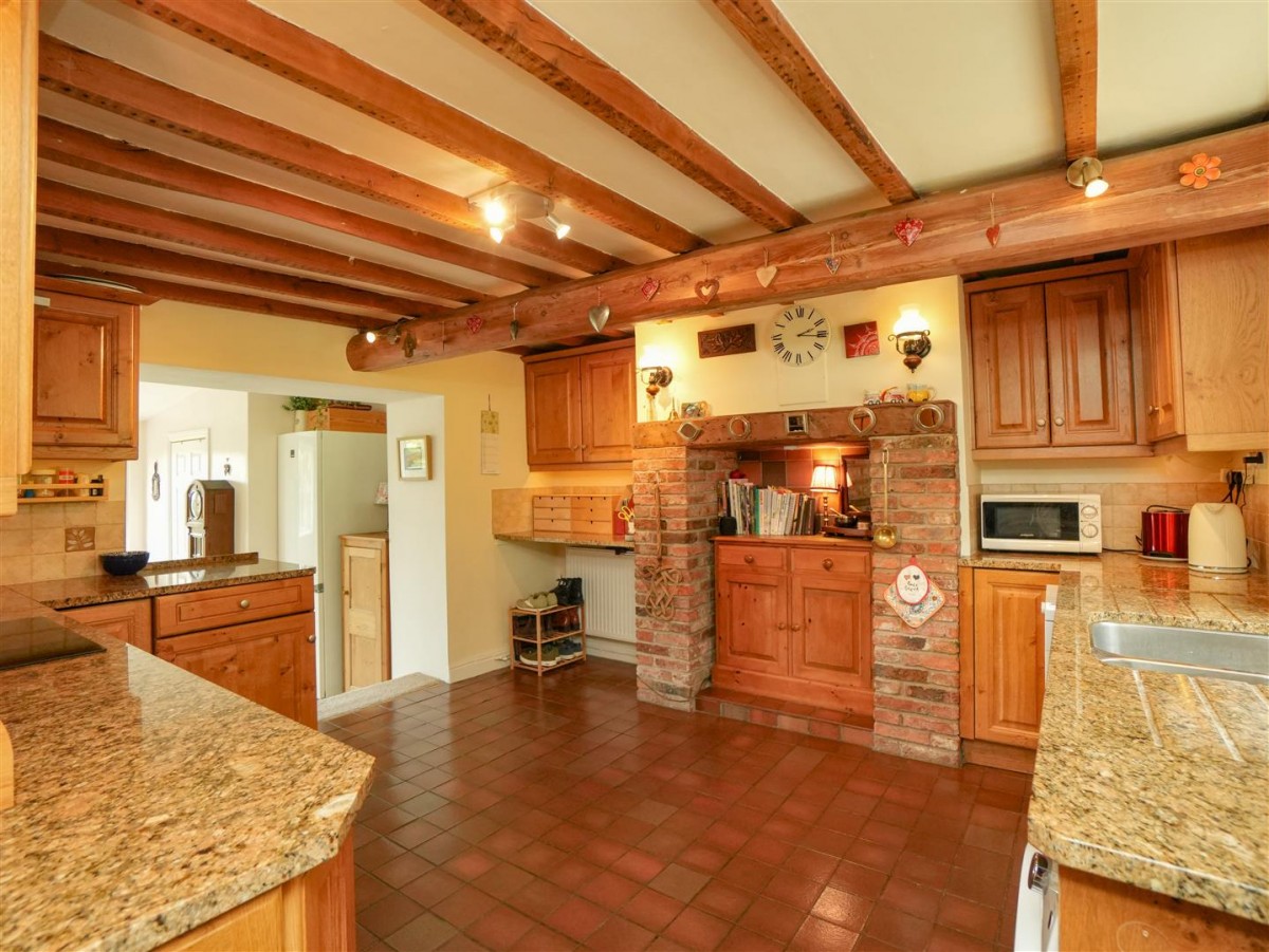Dale Cottages, Brandsby, York, YO61 4RB