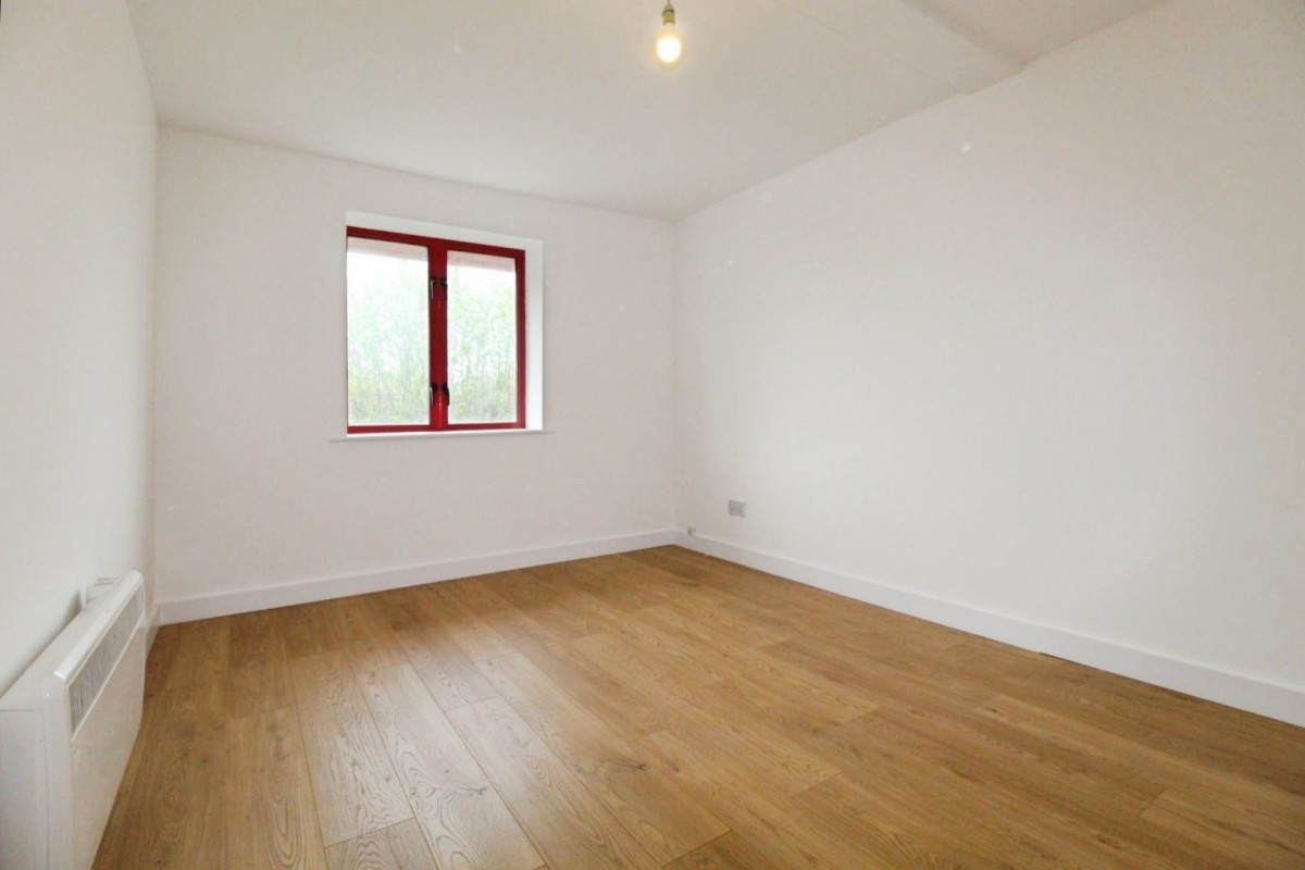 Eleanor Way, Waltham Cross