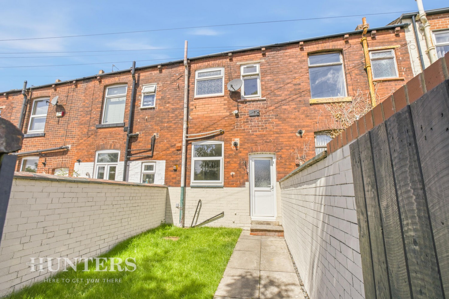 2 bedroom House for sale in Vine Street, Chadderton, Oldham