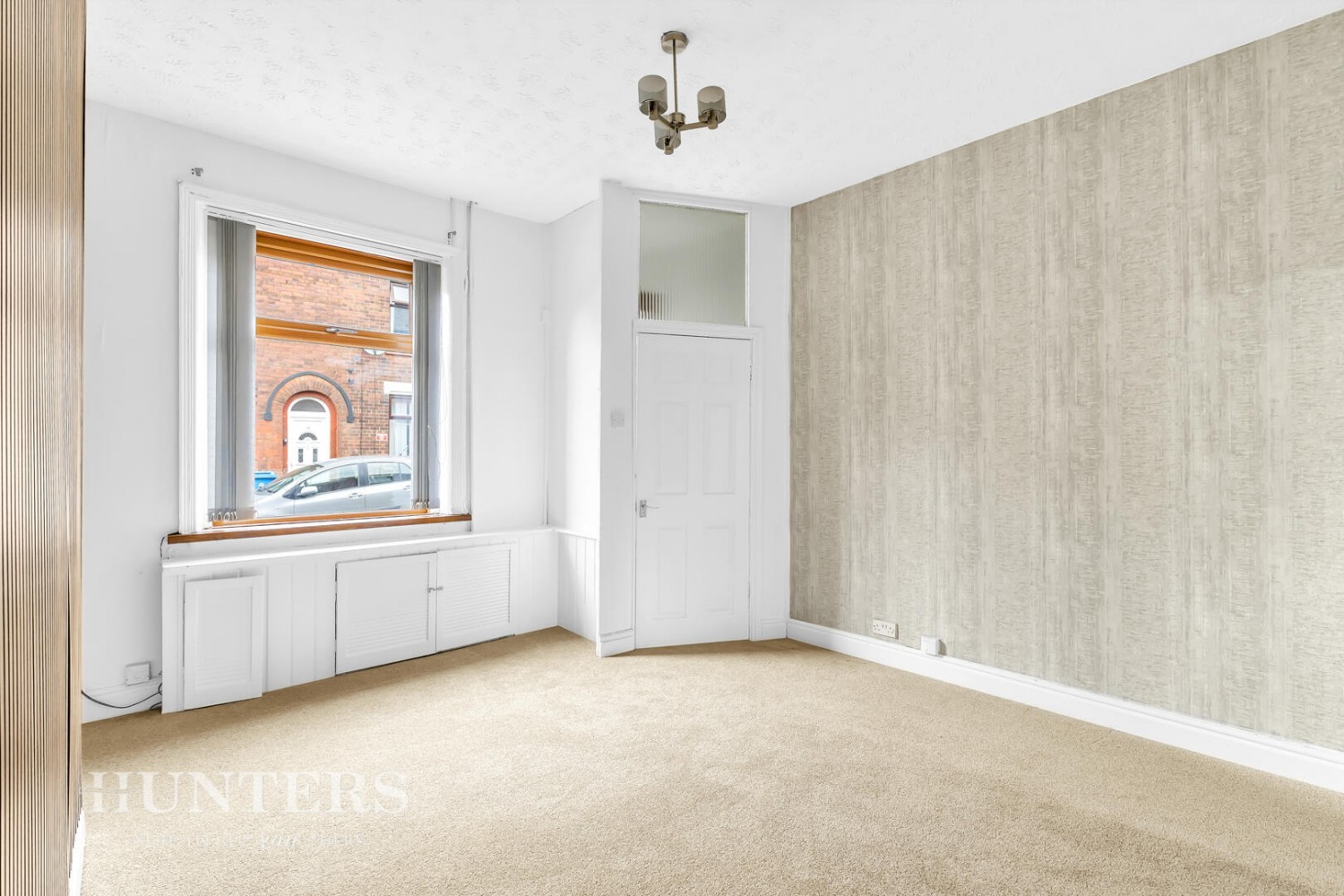 2 bedroom House for sale in Vine Street, Chadderton, Oldham