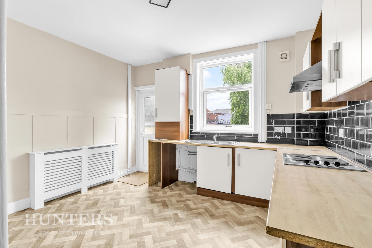 2 bedroom House for sale in Vine Street, Chadderton, Oldham