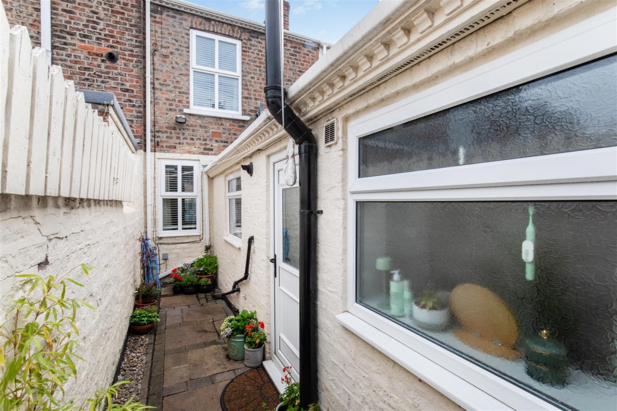 Salisbury Terrace, York