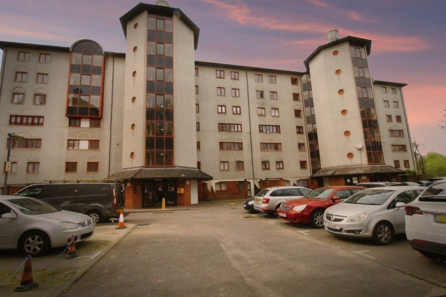 0 bedroom House to let in Eleanor Way, Waltham Cross