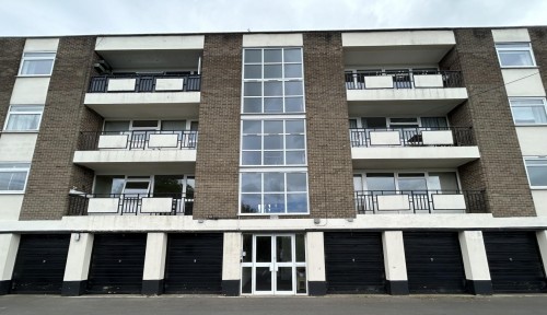 Hollins Court, Harrogate