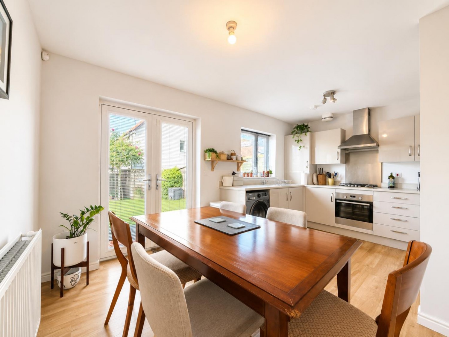Repton Avenue, Repton Park