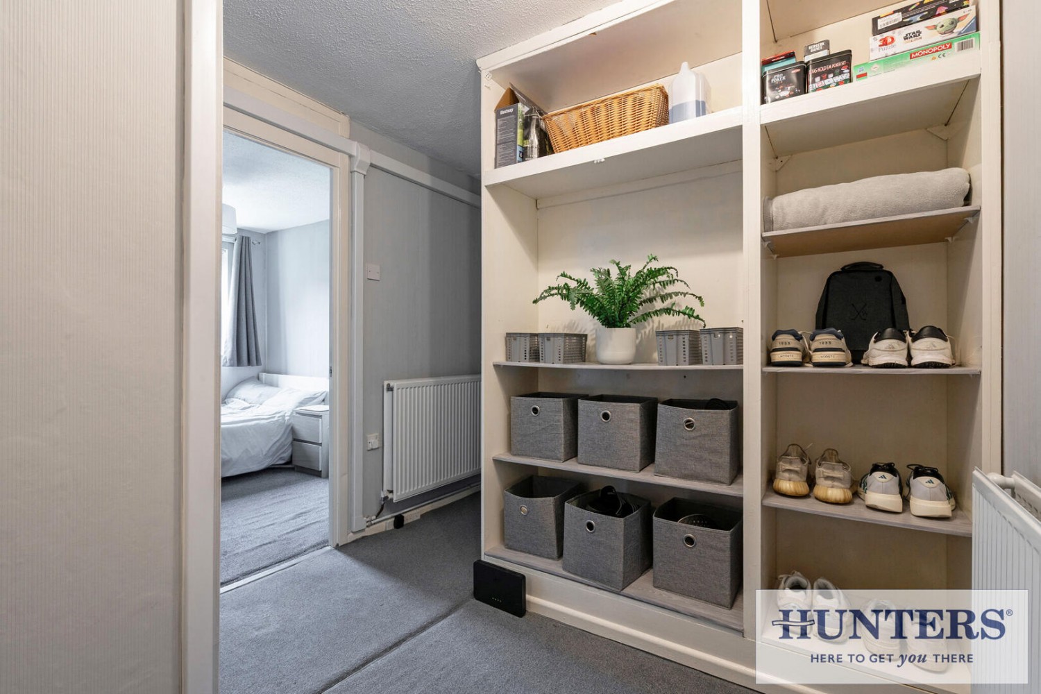 2 bedroom Flat for sale in Banksfield Avenue, Yeadon, Leeds