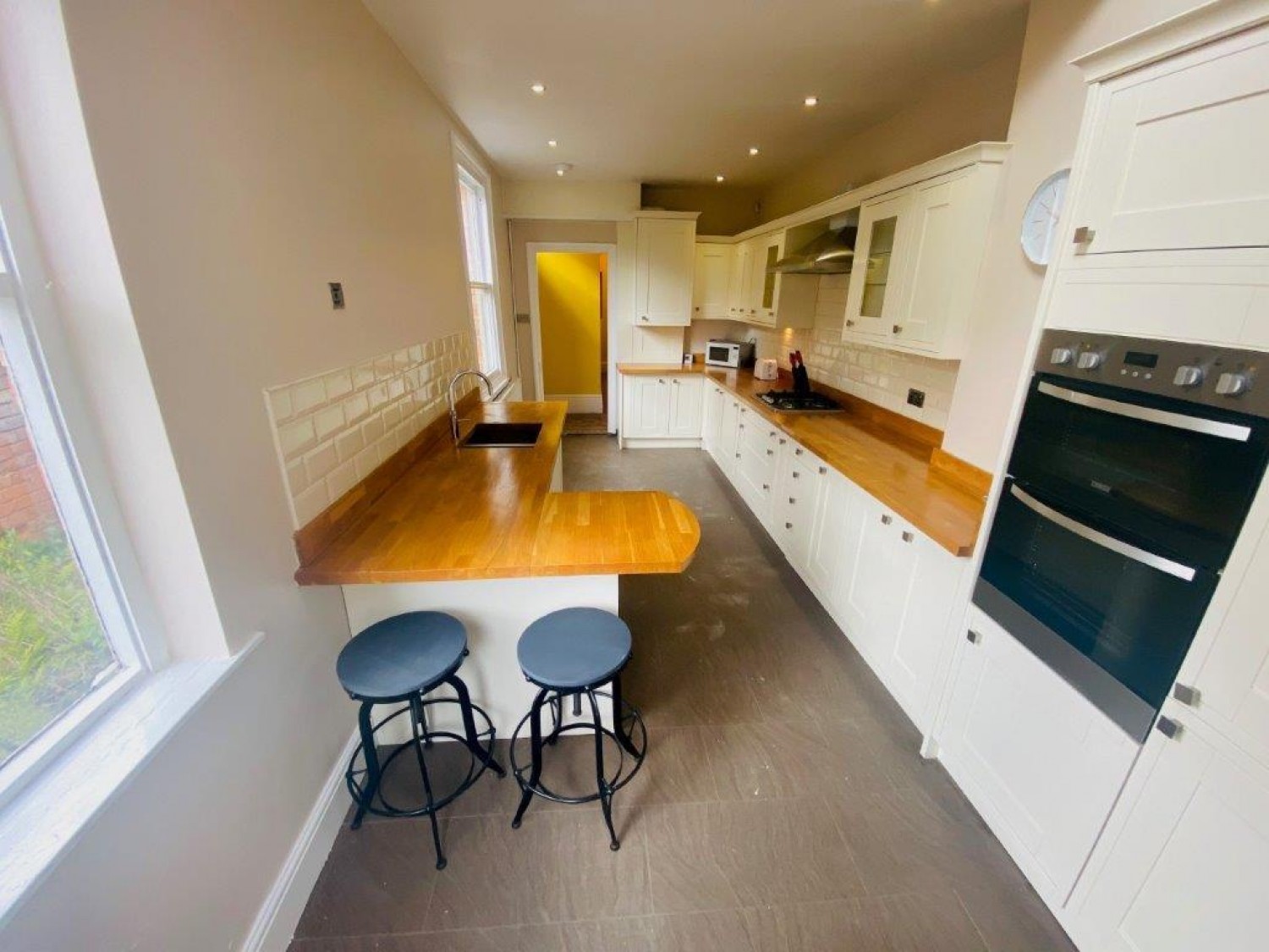 4 bedroom House to let in Victoria Road, Sutton Coldfield