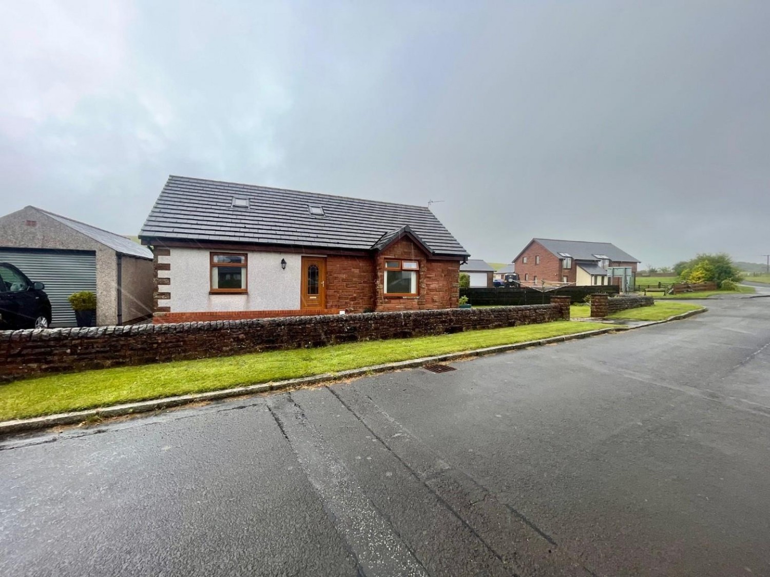 2 bedroom Bungalow to let in Lake View, Powfoot, Annan