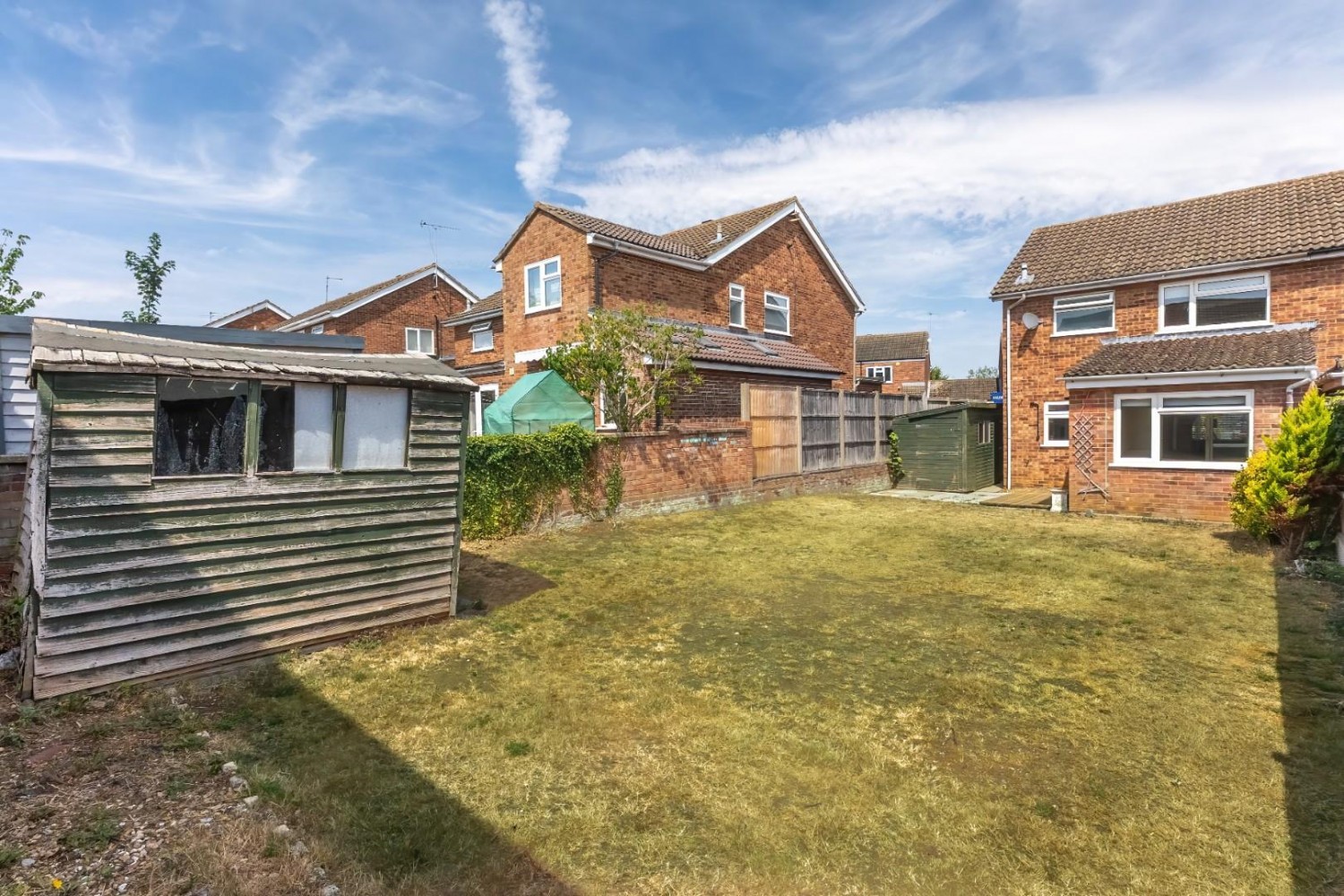 3 bedroom House for sale in Dove Tree Road, Leighton Buzzard