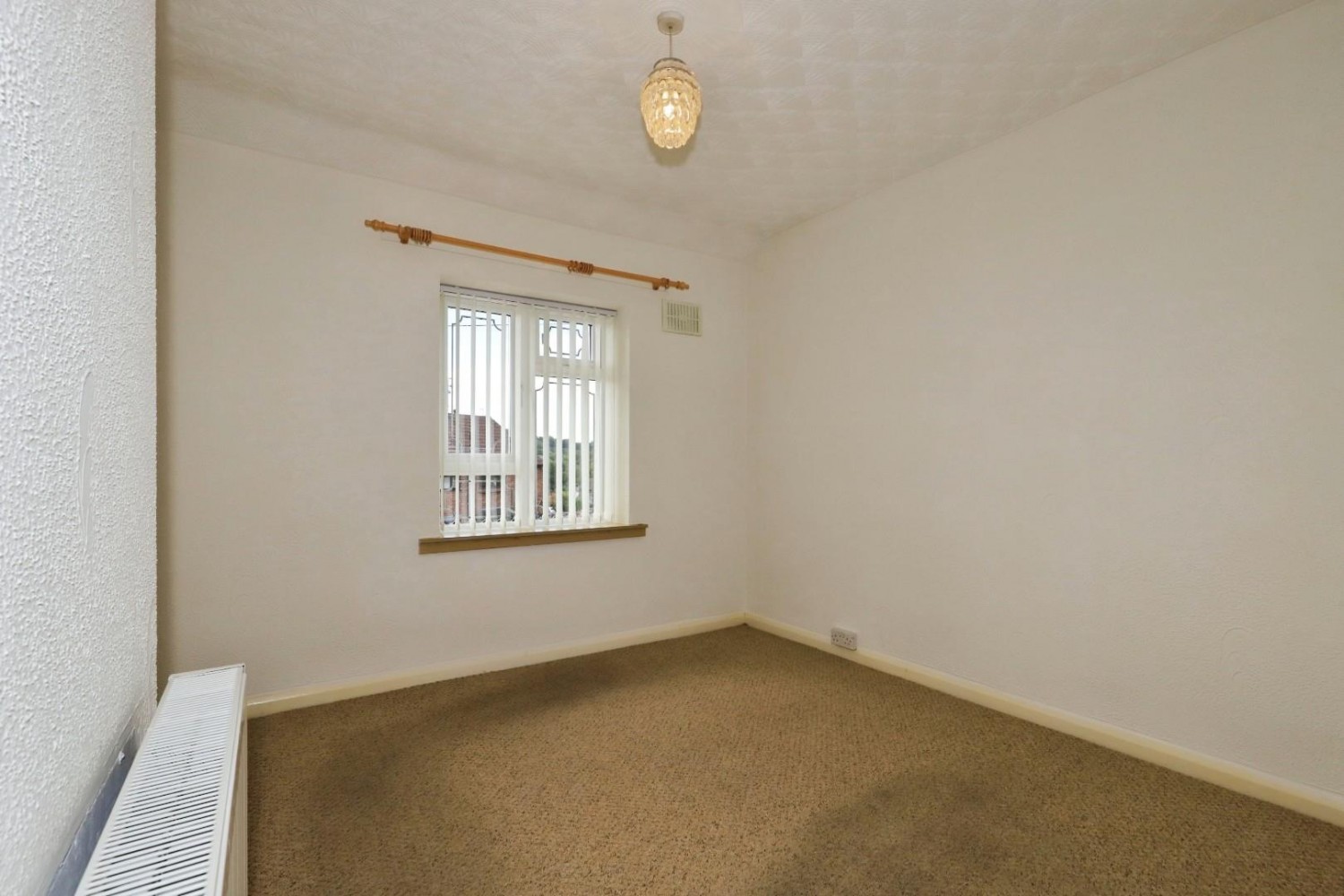 2 bedroom House for sale in Sandfield Grove, Lower Gornal, DY3