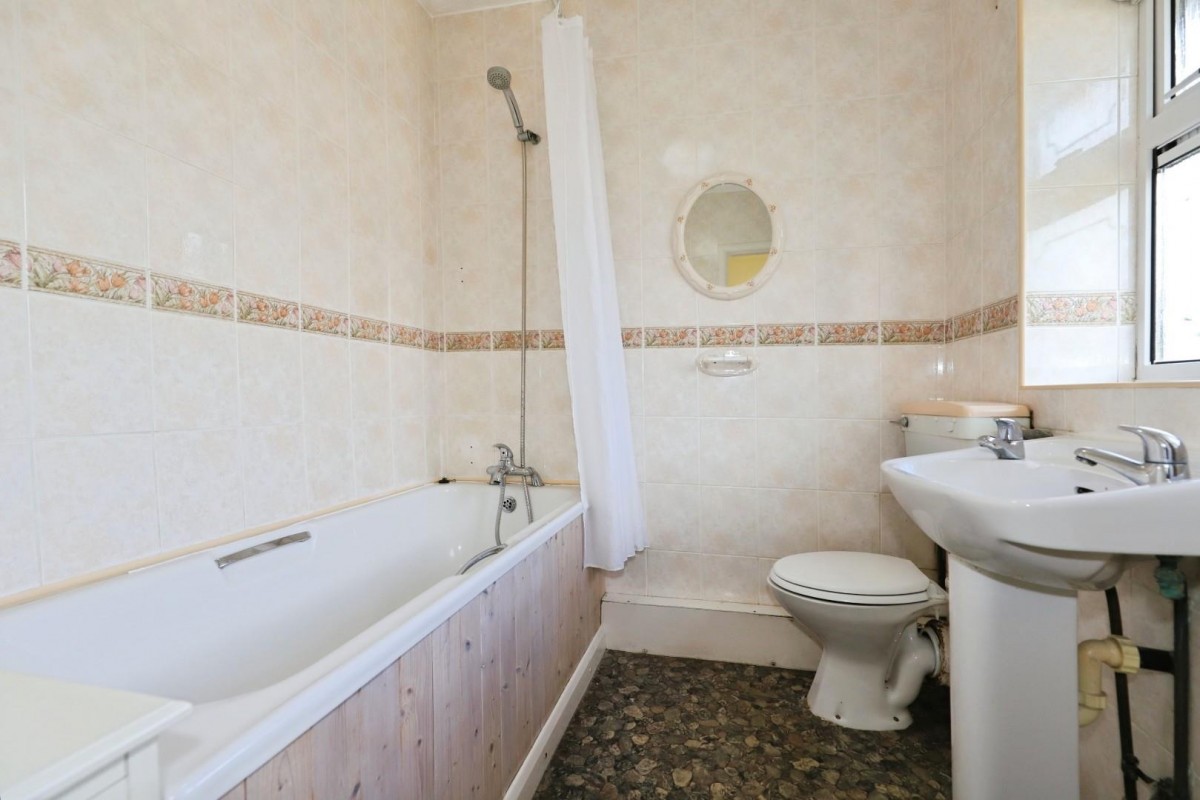 Sandfield Grove, Lower Gornal, DY3