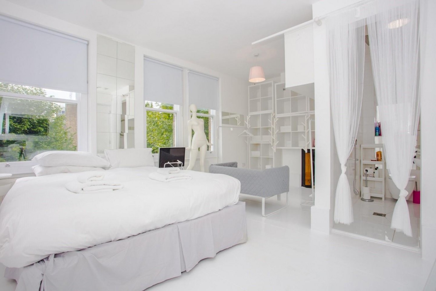 4 bedroom House for sale in Victoria Road, London, , NW6