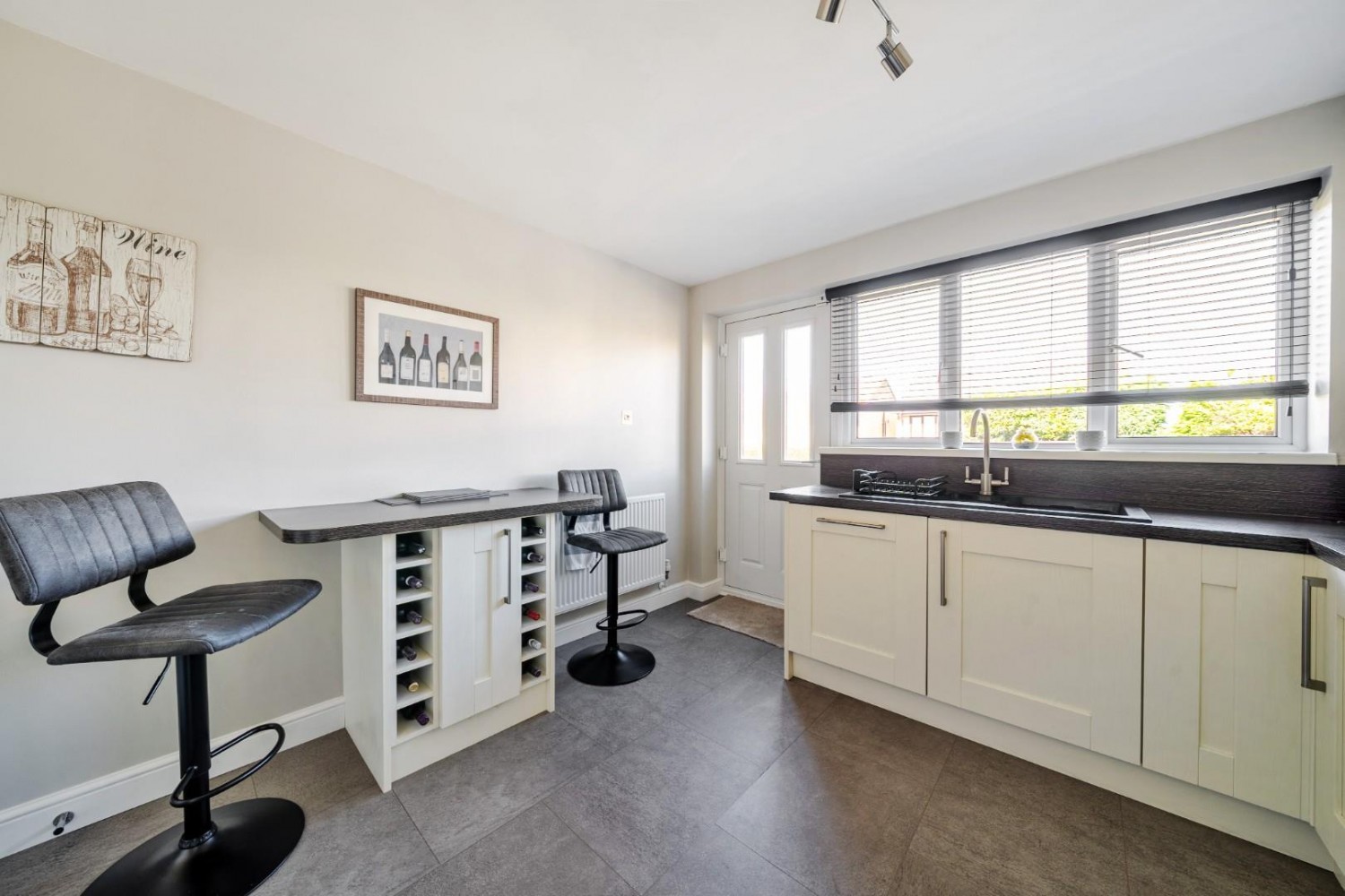 4 bedroom House for sale in Thorncliffe Way, Tankersley, Barnsley