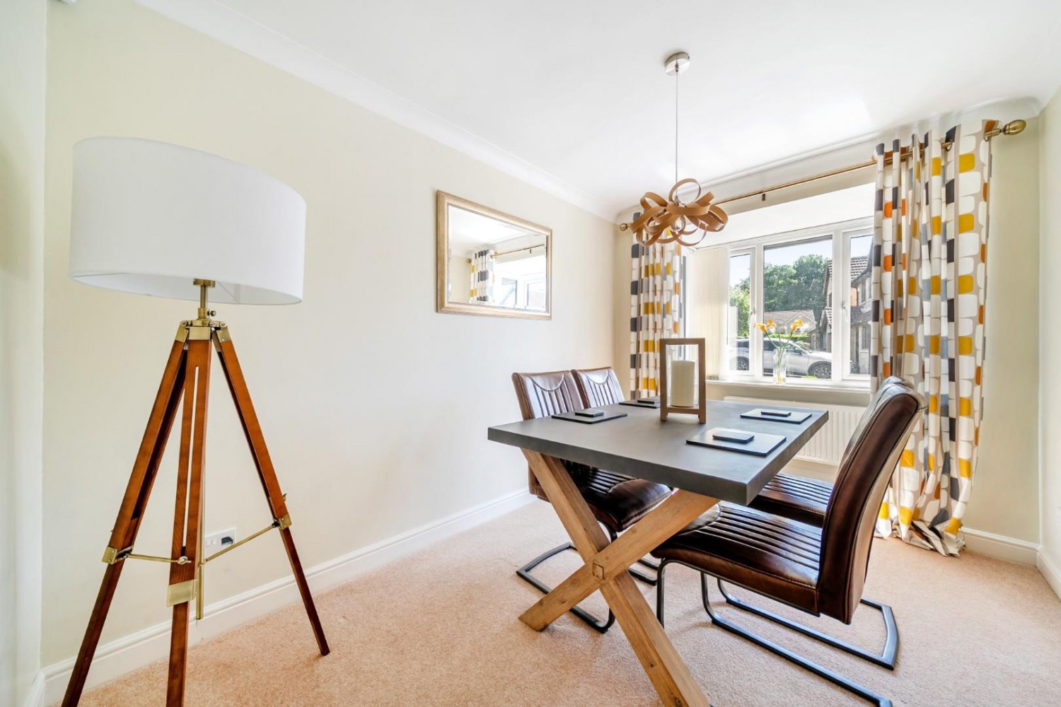 4 bedroom House for sale in Thorncliffe Way, Tankersley, Barnsley
